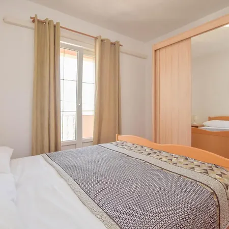 Anita Apartment